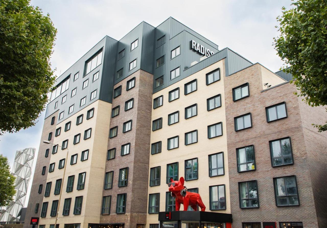 Radisson Red London Greenwich The O2 Eksteriør billede